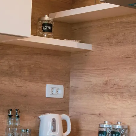 Mikula Apartman *